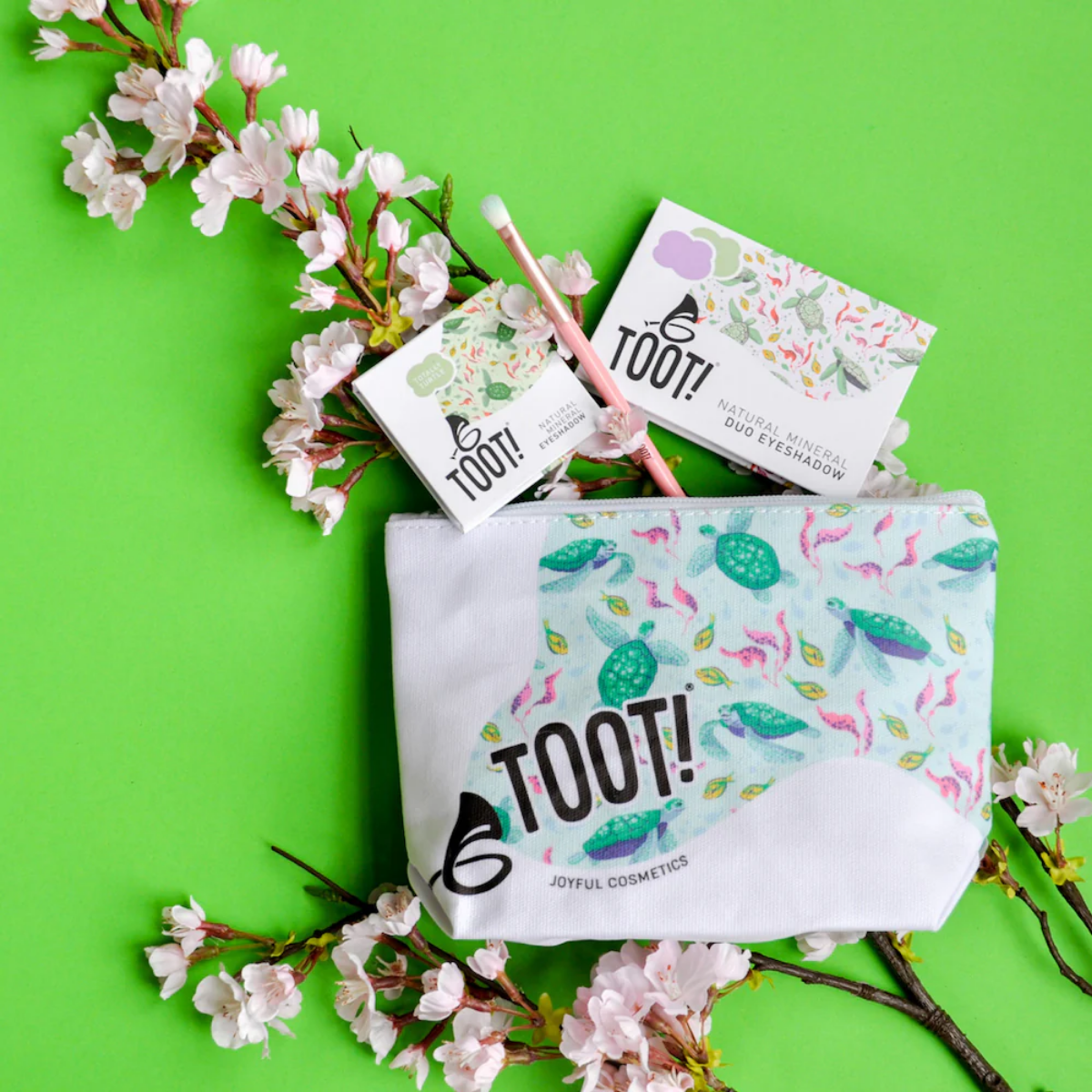 Natural Mineral Eyeshadow - Totally Turtle