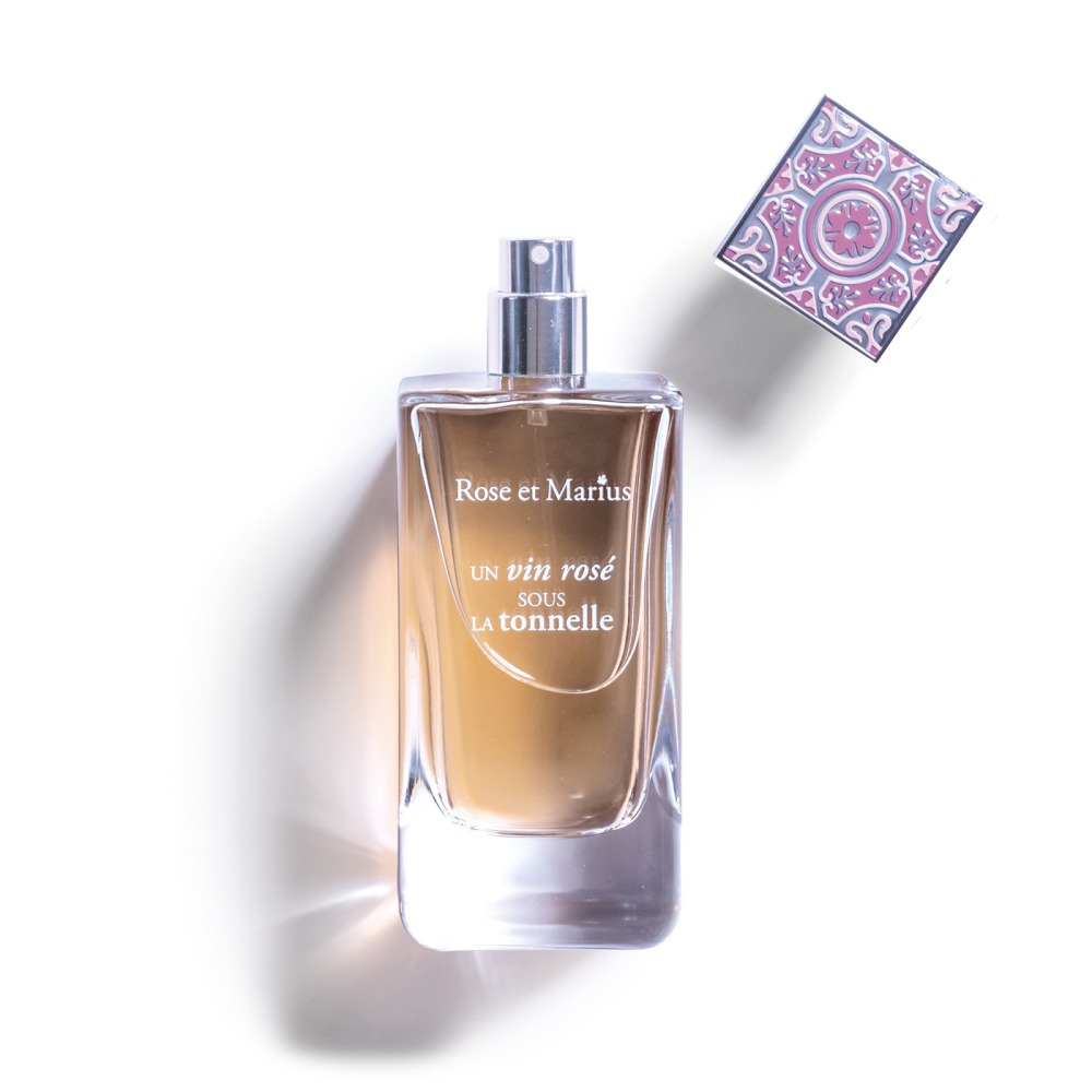 Rosé wine under the arbour EDP