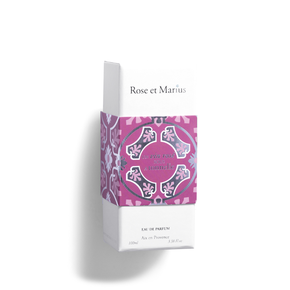 Rosé wine under the arbour EDP