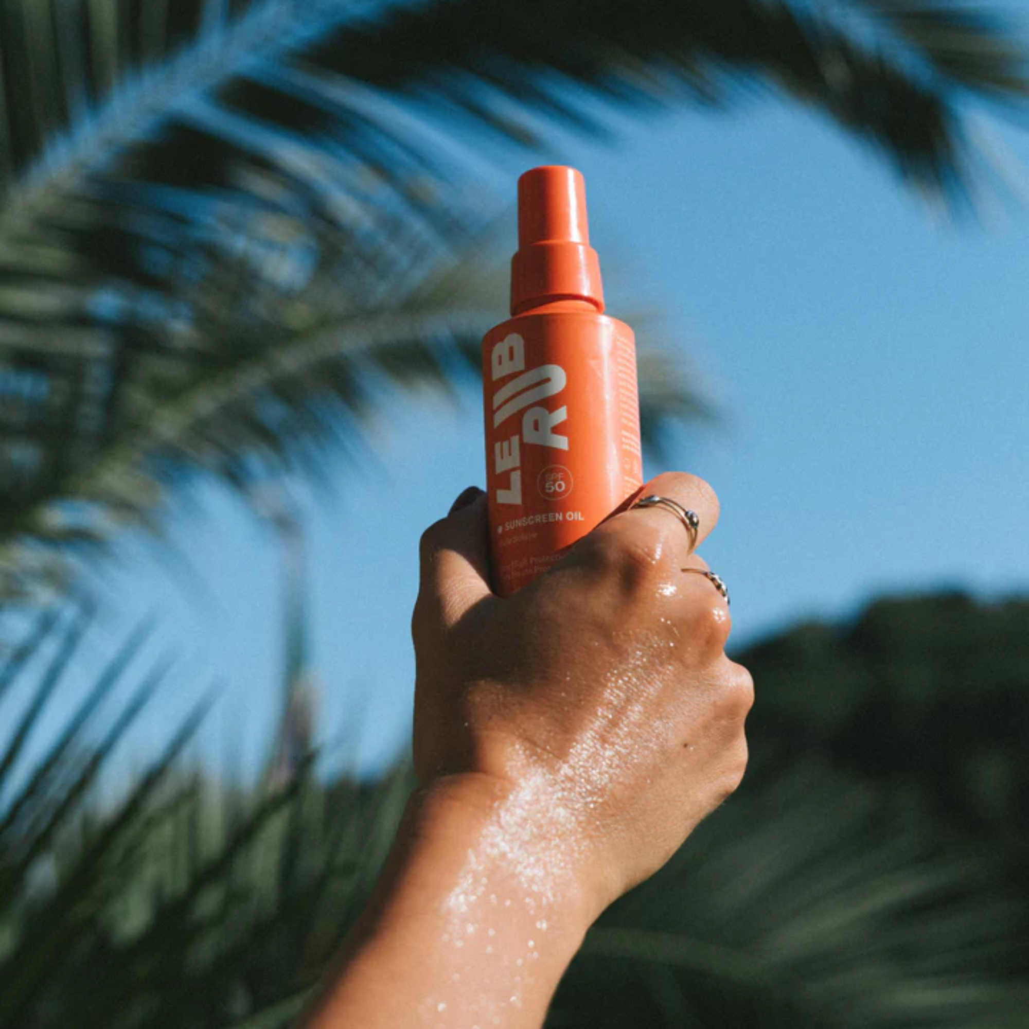 SUNSCREEN OIL SPF50 150 ml