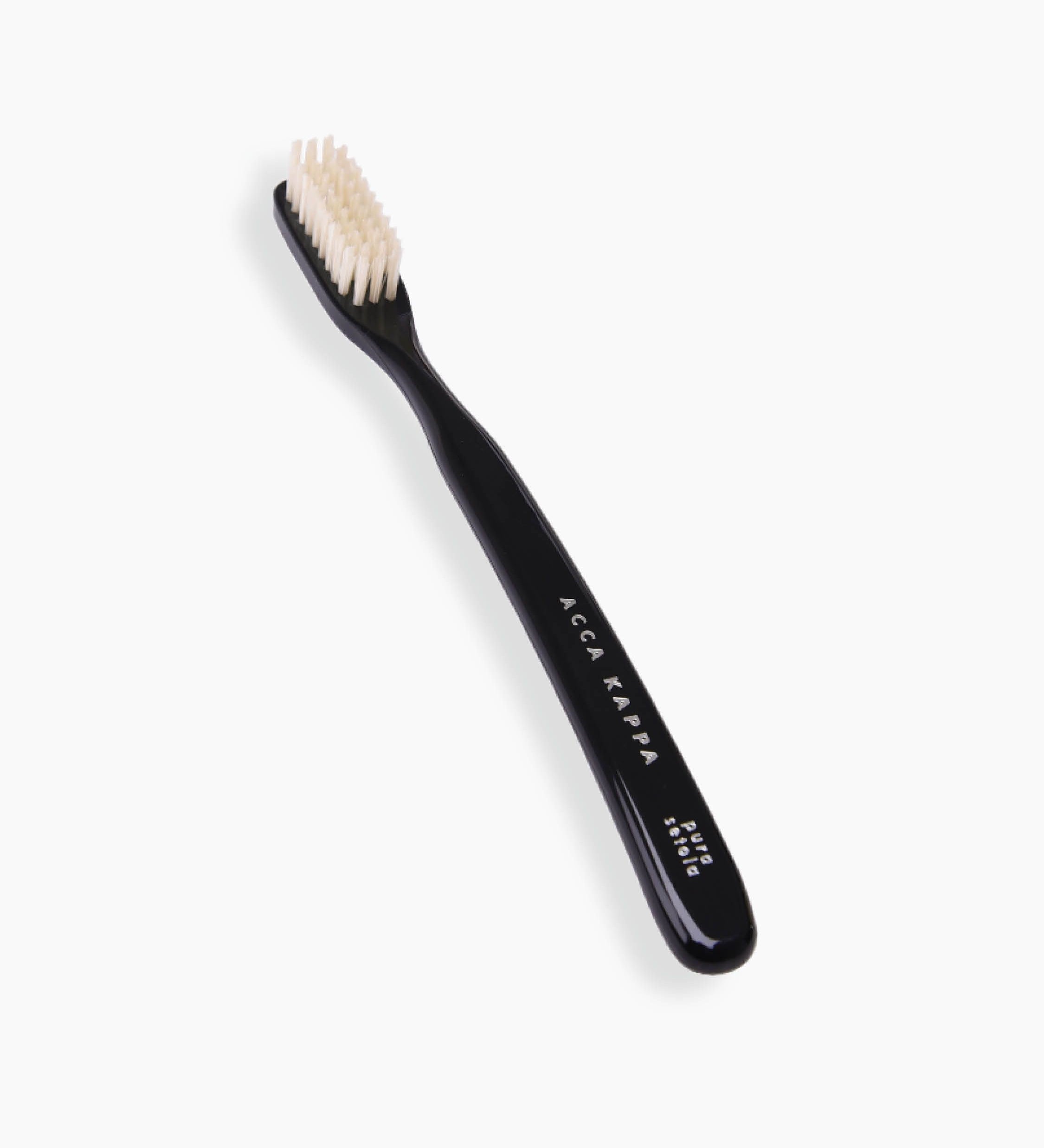 VitnageCollectionToothbrushACCAKAPPA3.jpg