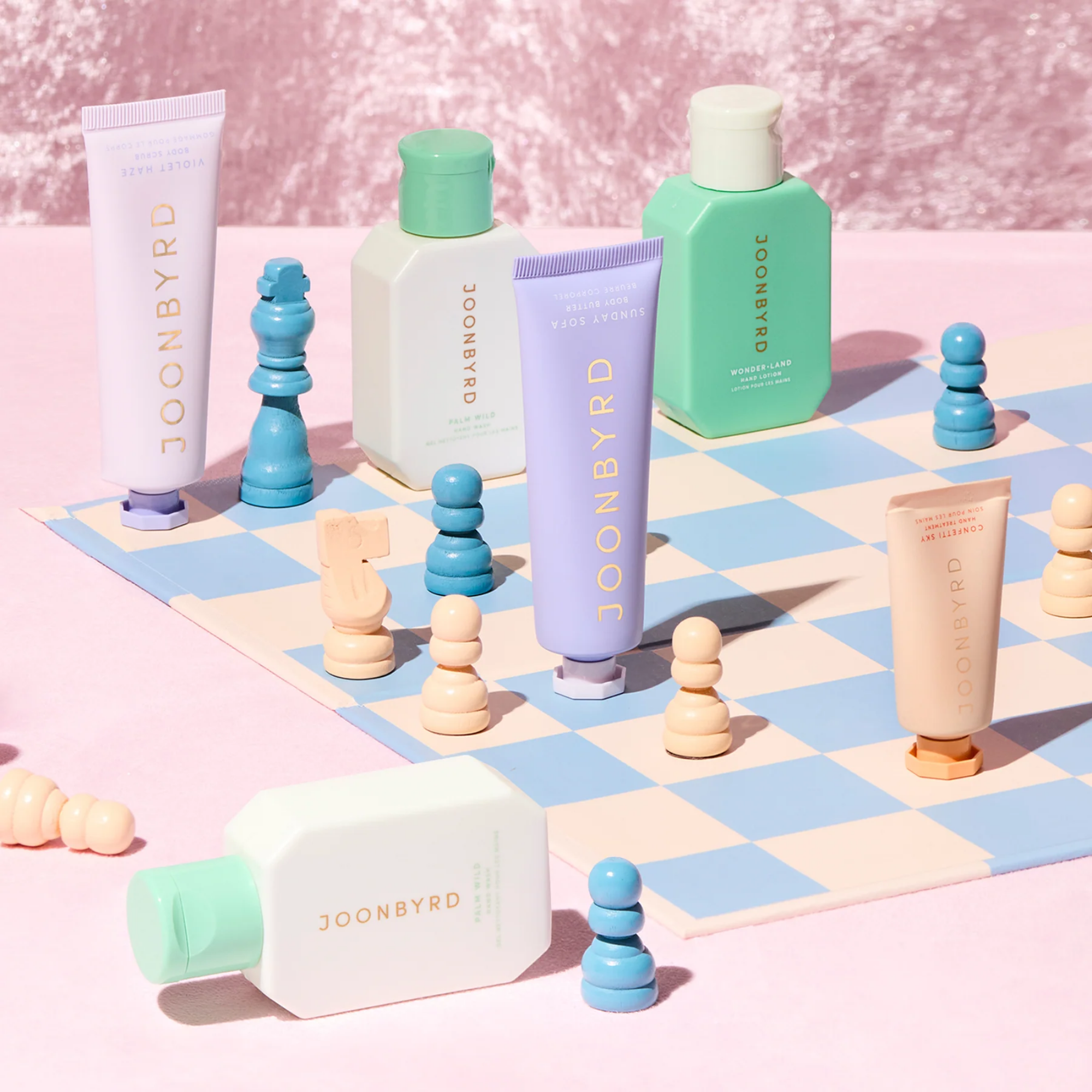 WE BELONG TOGETHER HAND & BODY ESSENTIALS KIT 2x 50ml, 2x 30ml, 1x 10ml