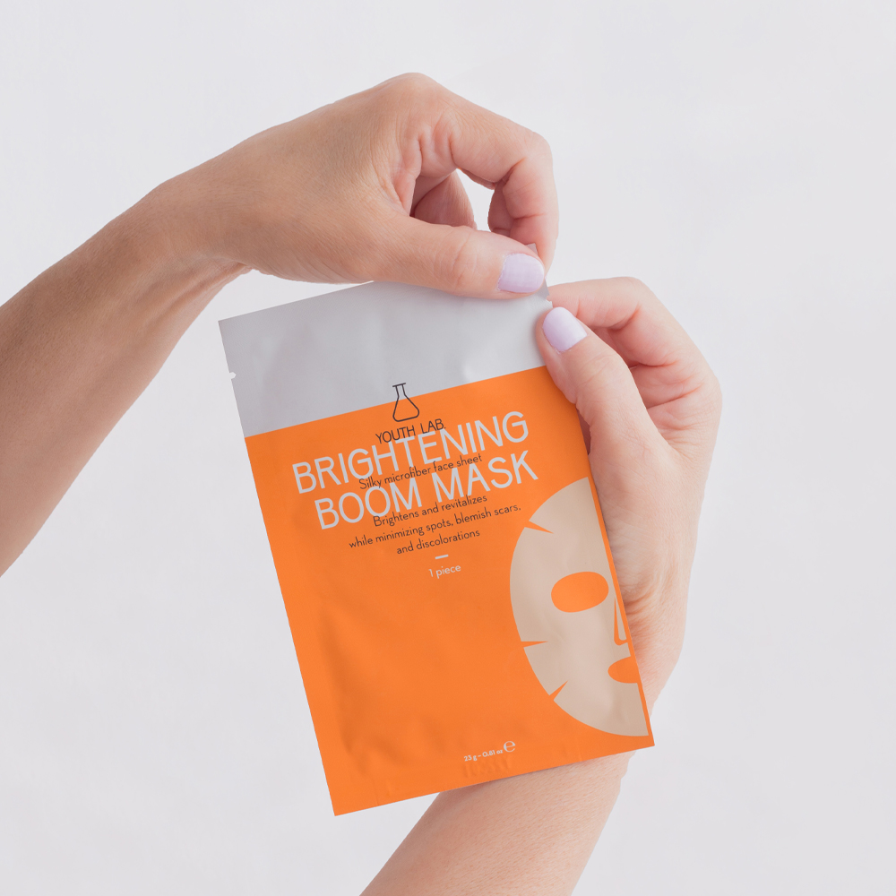 YL_BRIGHTENING_BOOM_VIT_C_SHEET_MASK_5200142100278_2.png