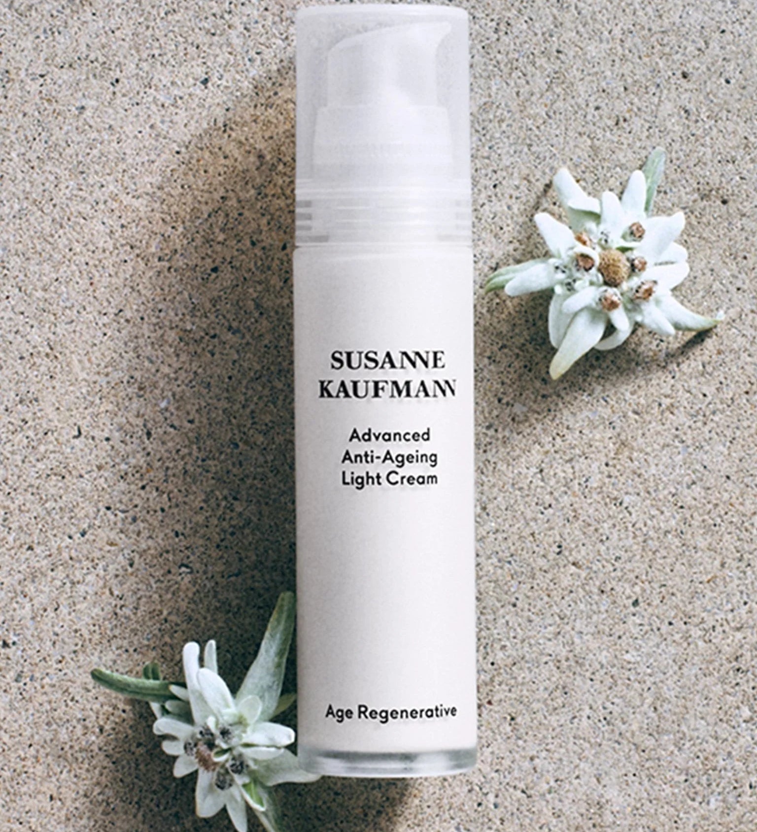 advanced-anti-aging-light-cream3_jpg.webp