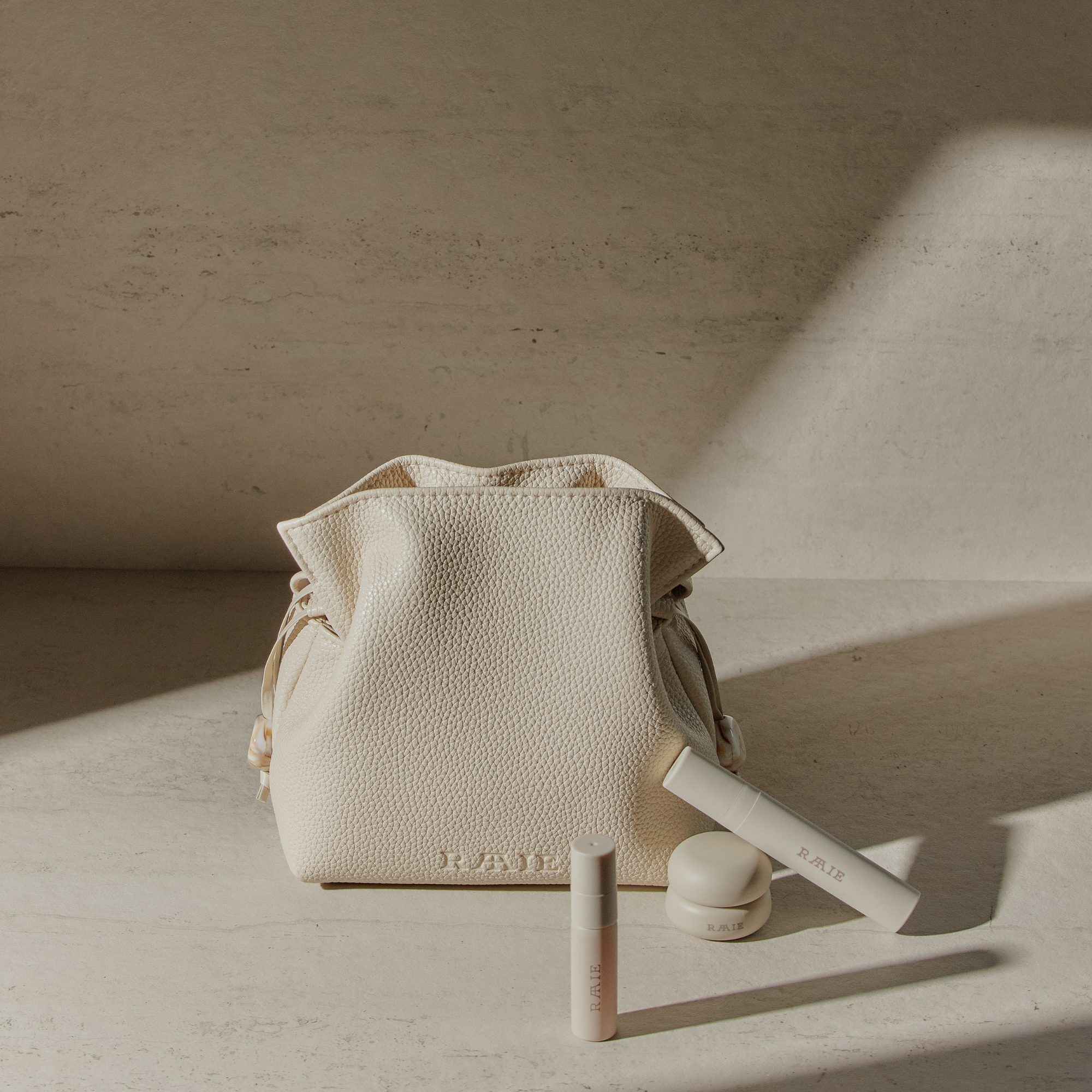 The Introduction Set (Holiday Limited-Edition)