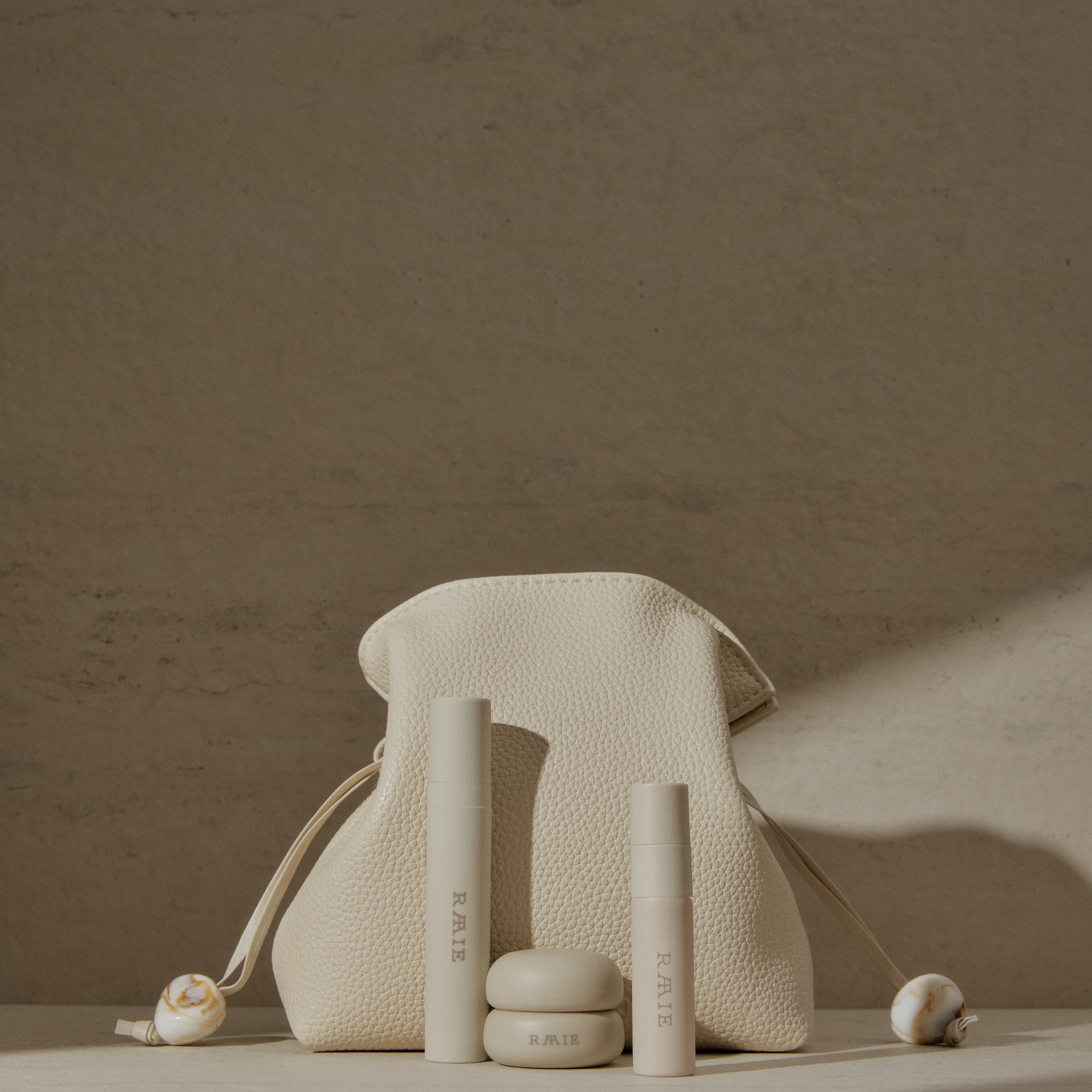 The Introduction Set (Holiday Limited-Edition)